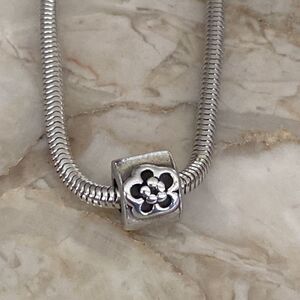 Pandora Daisy Sterling Silver Charm Bead - Retired